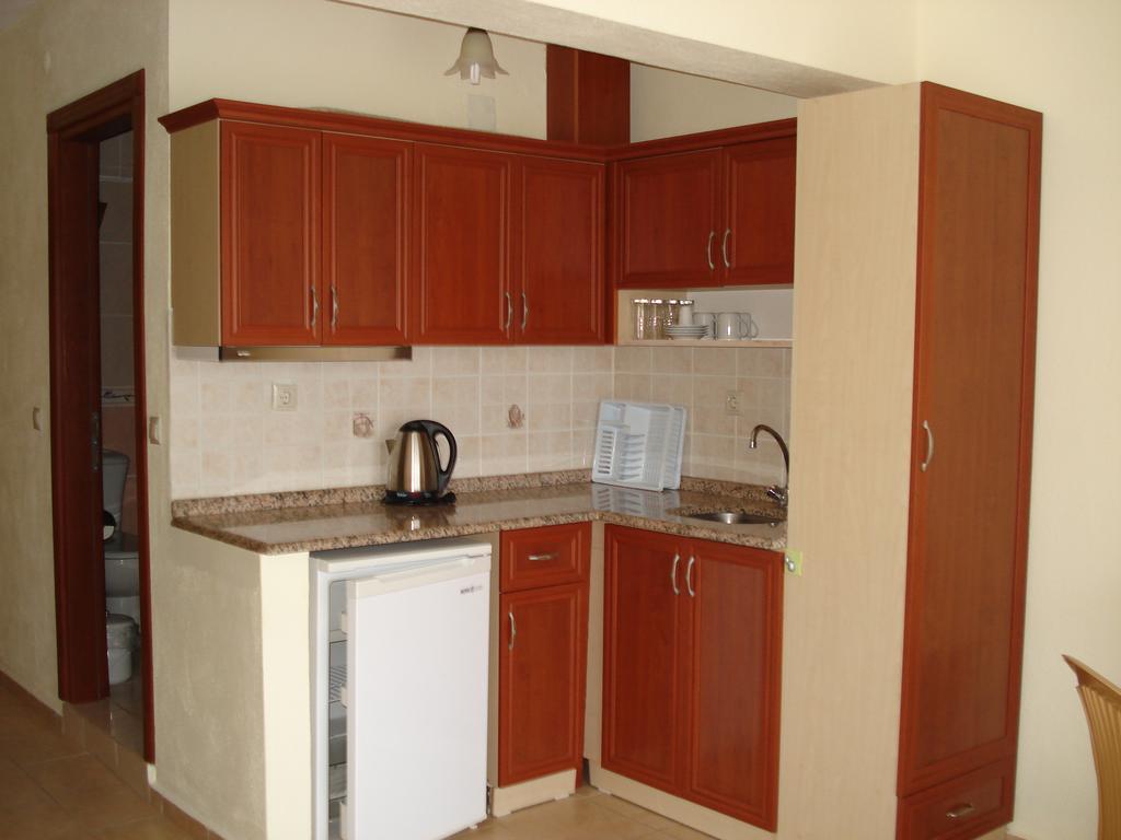 Murat Apart Hotel 伊丘美勒 外观 照片